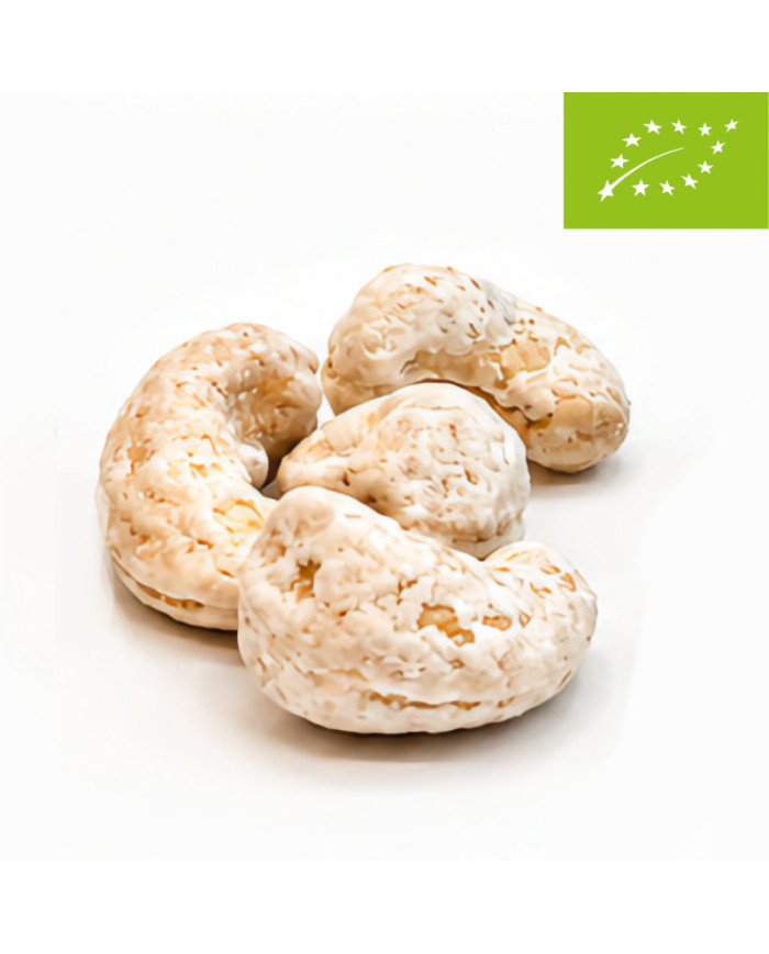 Coated Coconut Cashew Kernels organic W240
